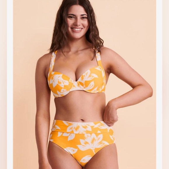 Sassy and supportive Skye bikini - Picture 1 of 8